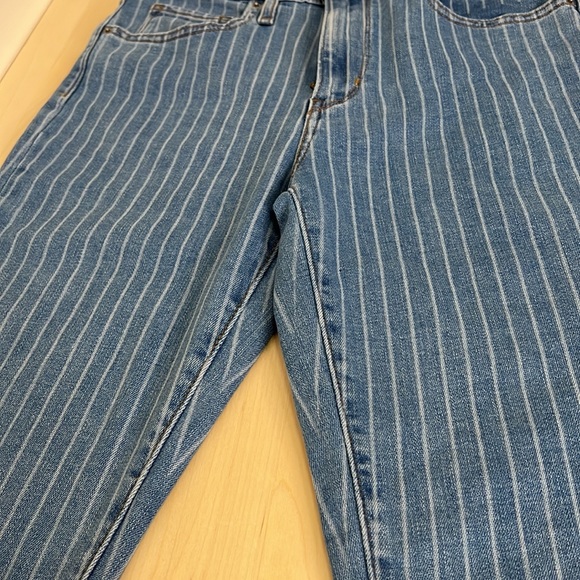 Levi’s 721 pin stripped size 27” women’s jeans - Picture 9 of 10